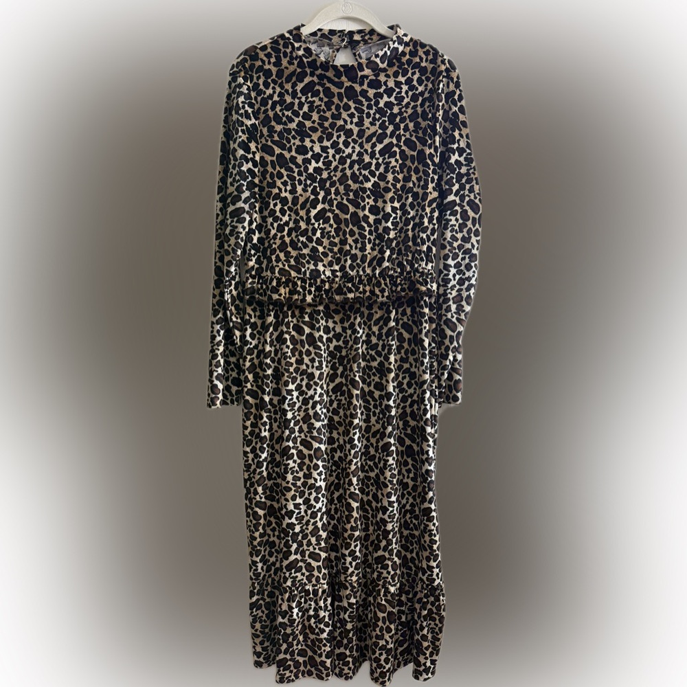 ASOS • Velvet Leopard Dress • Open Back • Ruffle Details • Size 10
